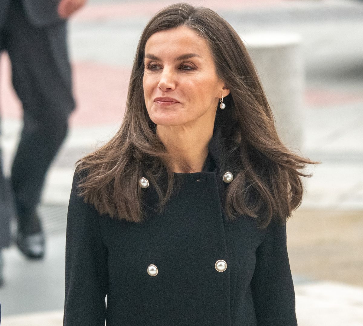 La Reina Letizia Pillada De Compras En Las Rebajas De Zara Sali Con