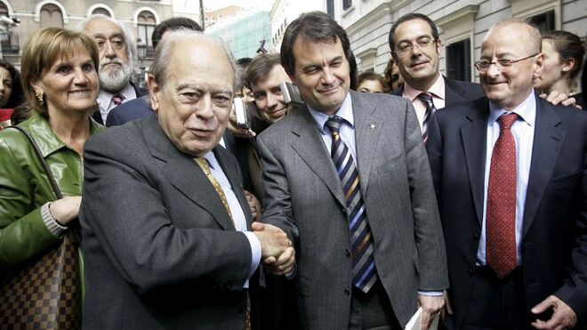 Los expresidentes de la Generalitat Jordi Pujol Soley y Artur Mas.