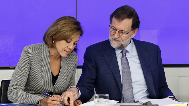 Cospedal y Rajoy, en una reunión del PP