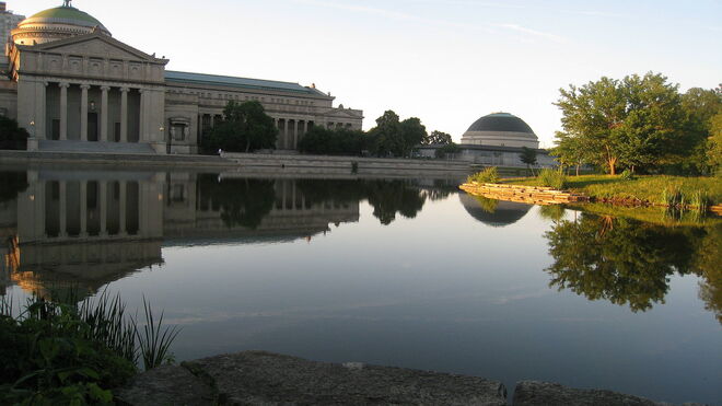 Exterior del Museo de Ciencias e Industria de Chicago