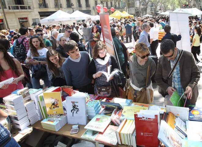 Barcelona aloja una de las actividades fundamentales del sector editorial: Sant Jordi.