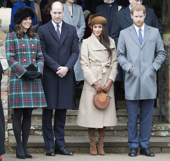 Los duques de Cambrige y el príncipe Harry con su prometida, Meghan.