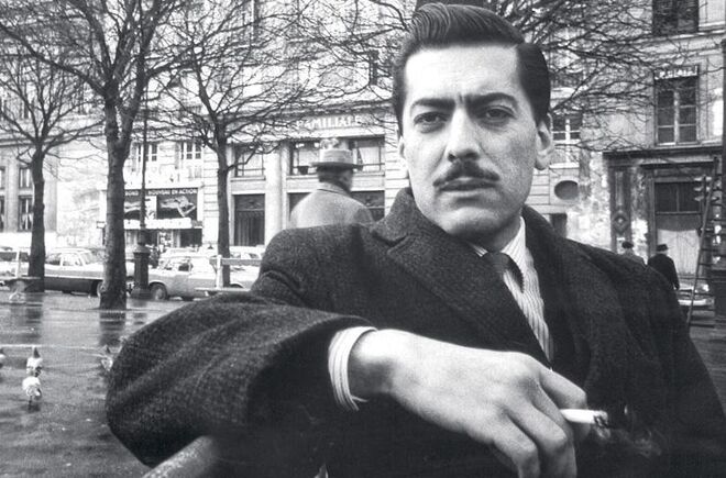 Mario Vargas Llosa, en sus años parisinos.