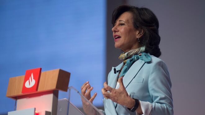 Ana Botín, presidenta de Santander, en la junta de accionistas de 2018