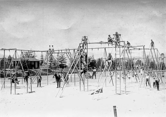 Hiawatha Playground, 1912.