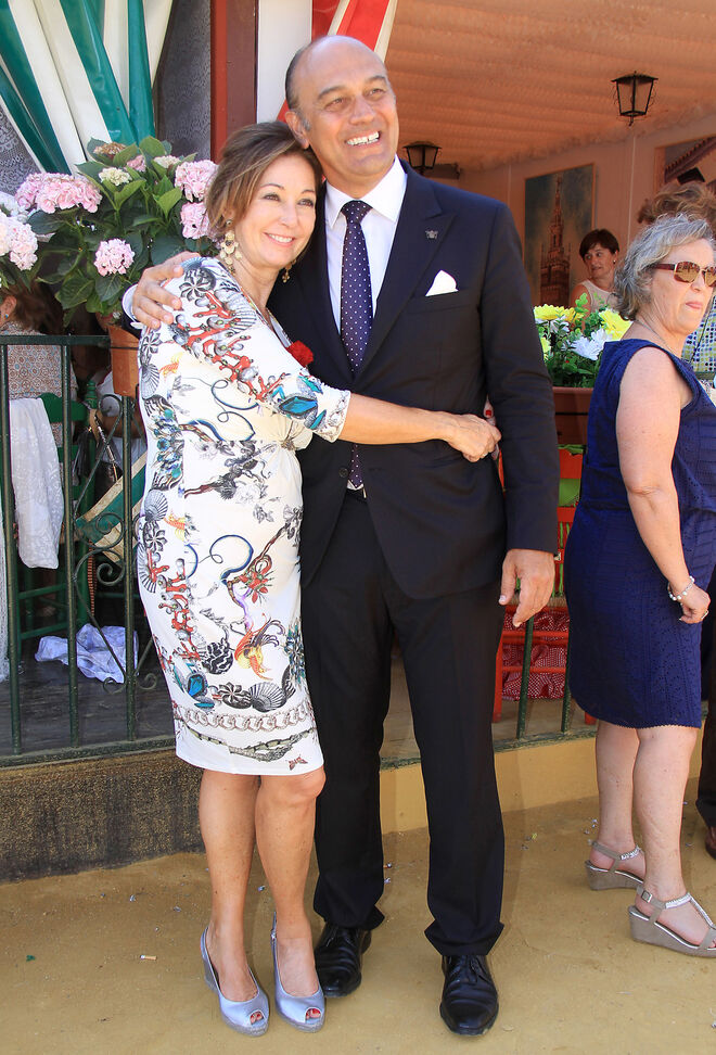 Ana Rosa Quintana, con su marido Juan Muñoz
