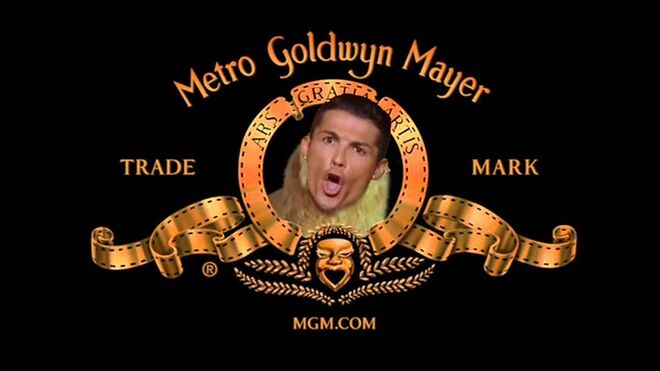 Metro 
 Godlwyn Mayer Grito Ronaldo