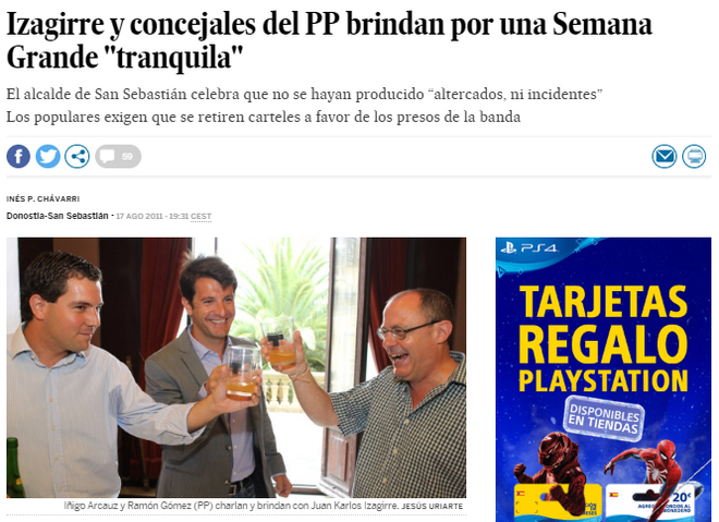 Iñigo Arcauz y Ramón Gómez (PP) charlando y brindando con Juan Karlos Izagirre (Bildu) en una imagen de El País difundida por redes sociales.