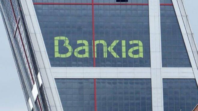 Logo de Bankia en una de las Torres Kio, en Madrid.