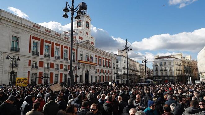 Mnifestación de taxistas en la Puerta del Sol.