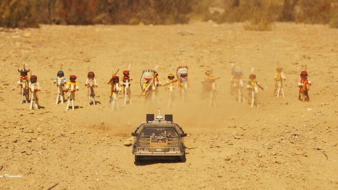 La escena en la que los indios persiguen al Delorean en Regreso al Futuro III, recreada con Playmobil