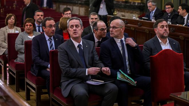 Los líderes independentistas, el exvicepresidente de la Generalitat Oriol Junqueras (d); el exconsejero de Asuntos Exteriores Raül Romeva (c) y el exconsejero de Interior Joaquim Forn (i).