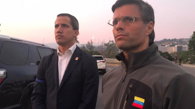 Juan Guaidó y Leopoldo López el día del último alzamiento en Caracas.