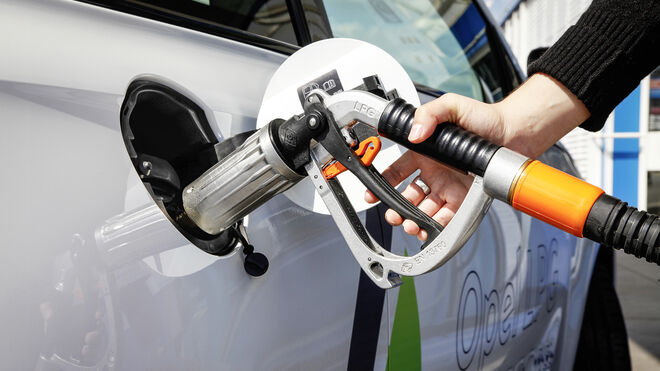 Modificar un turismo de gasolina para que funcione con GLP supone de media un coste de unos 1.500 euros.