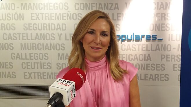 La vicesecretaria de Organización y presidenta del PP de Navarra, Ana Beltrán