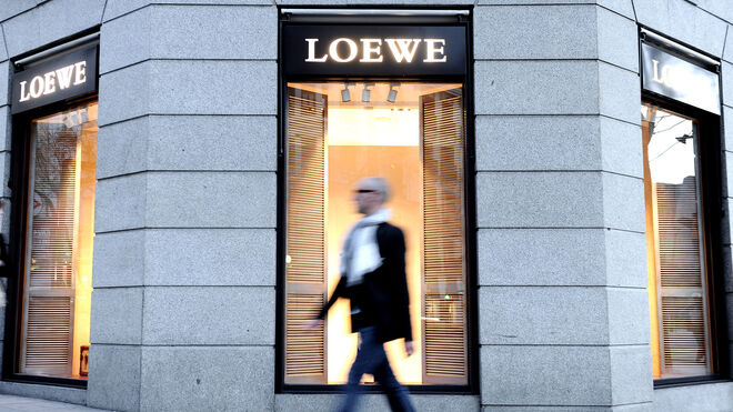 Loewe ha sido incluida en el listado de las 50 principales firmas de lujo