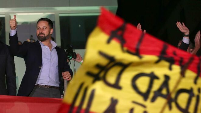 Santiago Abascal, en la sede de Vox tras el recuento electoral.