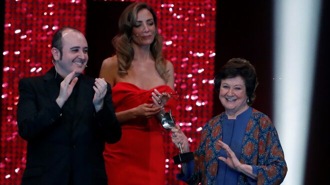 Carlos Areces, María Hervás y Julieta Serrano