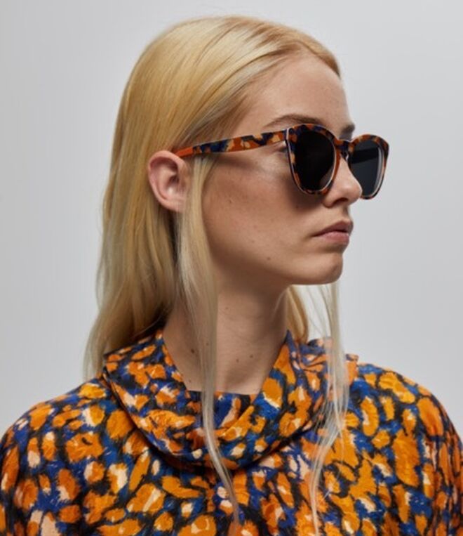 Gafas de sol con estampado de leopardo. PVP: 135€