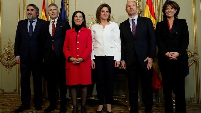 José Manuel Rodríguez Uribes, Fernando Grande-Marlaska, Margarita Robles, Teresa Ribera, Juan Carlos Campo y Dolores Delgado