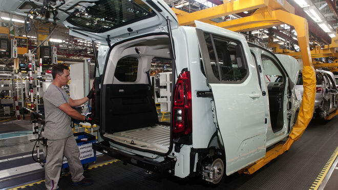 La alta demanda de furgonetas ha llevado a PSA a reforzar sus plantas en Francia.