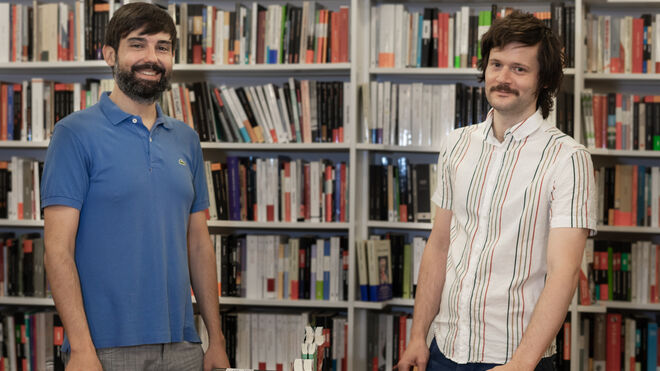 Alfonso Tordesillas y Gonzalo Queipo, de la librería Tipos Infames