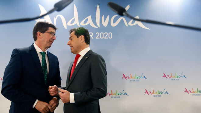 El presidente andaluz, Juan Manuel Moreno Bonilla, junto al vicepresidente Juan Marín, de Ciudadanos.