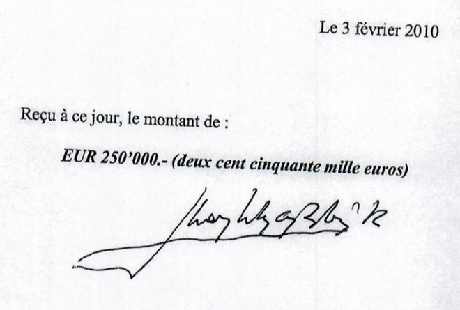 Firma de Juan Carlos I tras recibir 250.000 euros en mano en Villars (Suiza).
