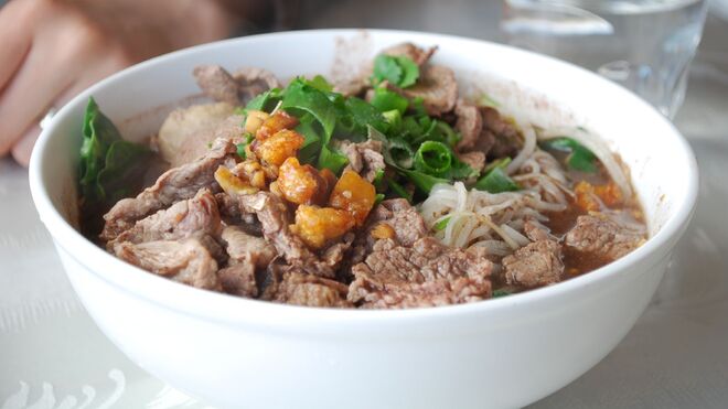 La sopa tailandesa 'Nom tok', que tiene a la sangre como uno de sus ingredientes.