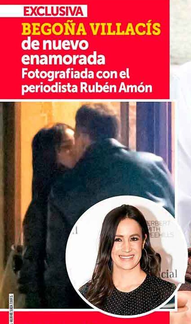 Begoña Villacís se besa con su pareja Rubén Amón.