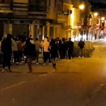 Disturbios en Linares tras la agresión de dos policías a un hombre y su hija de 14 años.