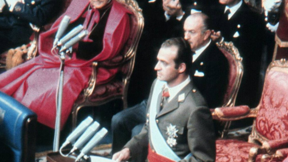 Documentos desclasificados por EEUU desvelan que Juan Carlos I sopesó hacer un referéndum sobre la monarquía