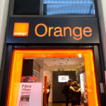 Exterior de una tienda de la compañía telefónica Orange.