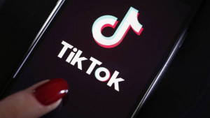 Tiktok veta una campaña de la Xunta por estar en gallego