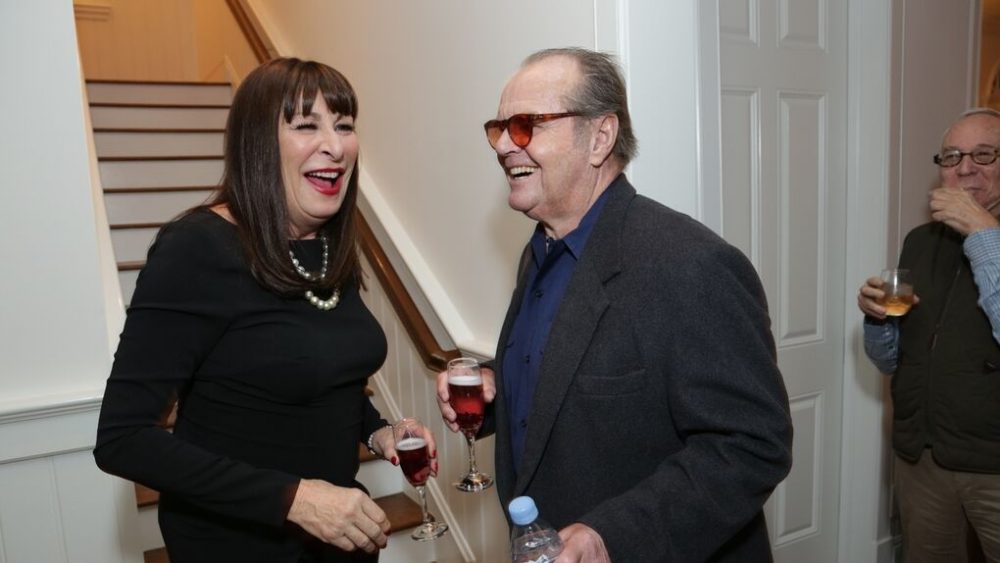 Anjelica Huston Atrapada Entre Jack Nicholson Y Ryan ONeal