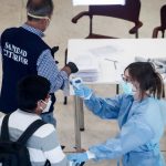 Caos sanitario en Barajas por la llegada a la cumbre de la OMT de decenas de delegados de países afectados por ómicron