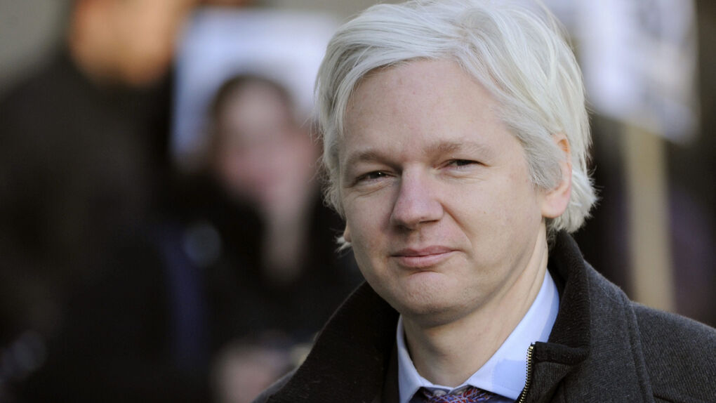 Amnistía Internacional pide a EEUU que retire los cargos contra Assange