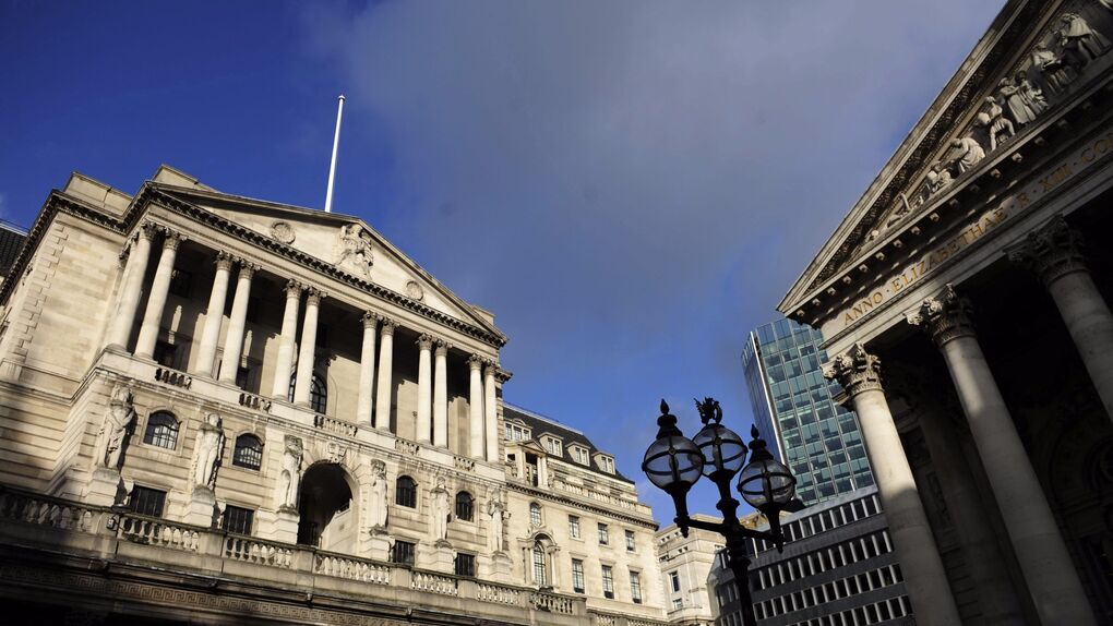 El Banco de Inglaterra sube los tipos de interés 50 puntos básicos para contener la inflación