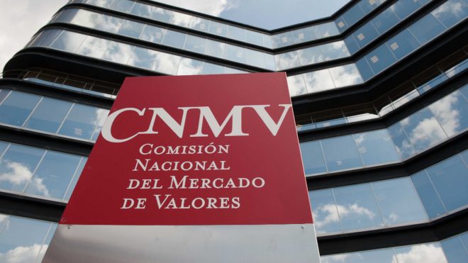 La CNMV ficha a EY como asesor en pleno desembarco de