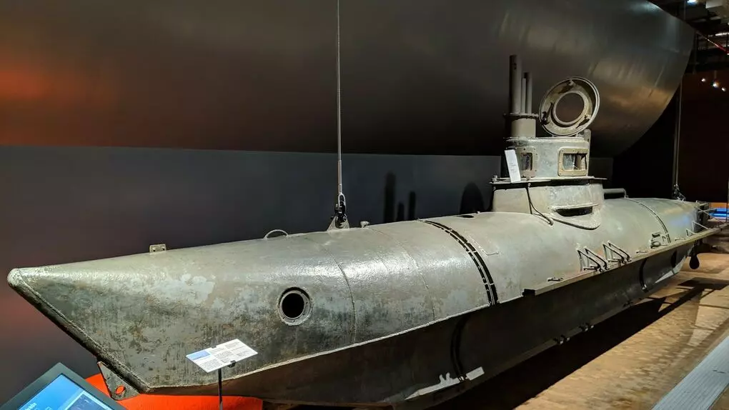 El minisubmarino nazi que obligaba a su único tripulante a tomar speed
