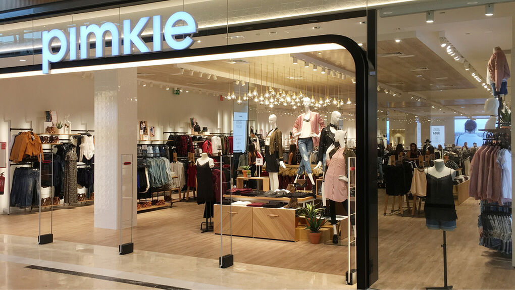 Pimkie (Grupo Mulliez) cerrará 17 tiendas en España, un 15% de su red total