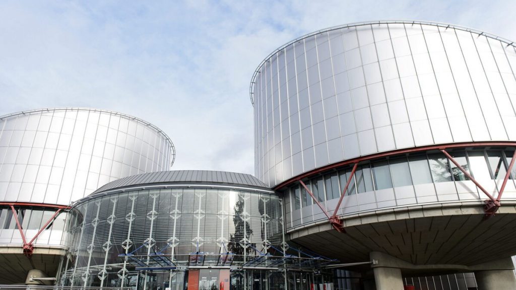 Las víctimas acudirán a Estrasburgo ante la rebaja en las condenas de sus agresores