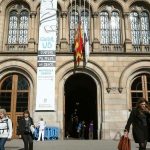 La 'ONG del catalán' pide delatar a los profesores que cambien al castellano en clase