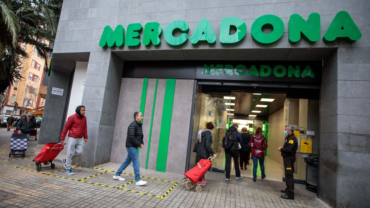 Creo que estoy enfermo Para construir Descolorar Supermercados como Mercadona, Carrefour o Supercor modifican sus horarios  en Madrid