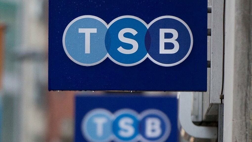El director financiero de TSB dimite y le sustituirá Declan Hourican