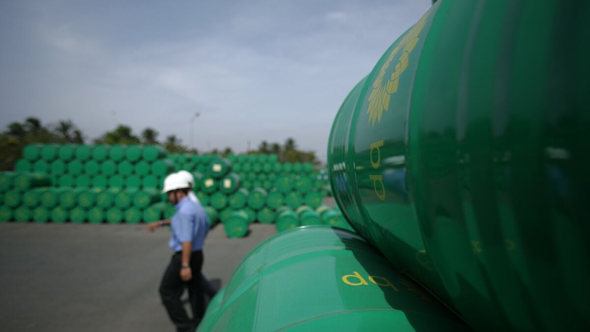 BP cierra algunas de sus gasolineras en Reino Unido por falta de suministro