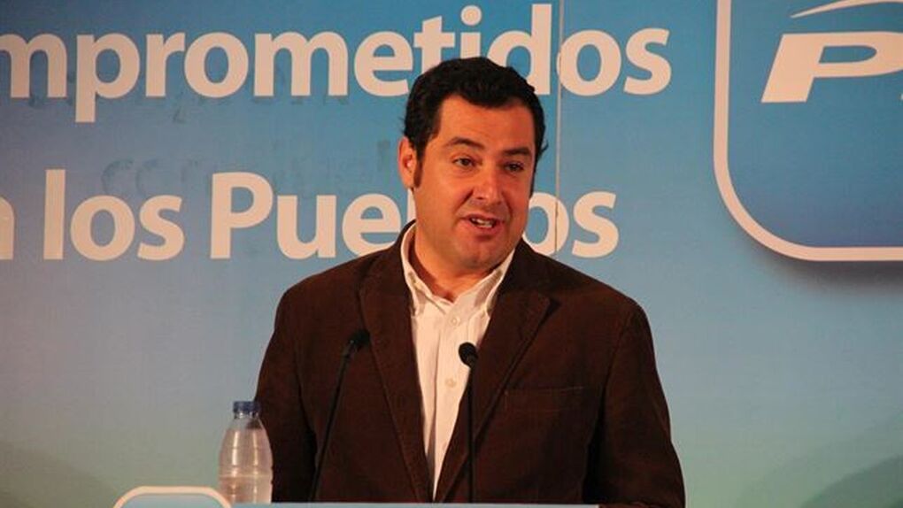 Juanma Moreno se borra del congreso del PP de Sevilla tras perder el pulso con Génova