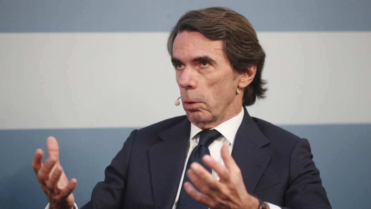 Aznar asegura que la fragmentación de la izquierda tras el 4-M va a "radicalizar más" el Gobierno de Sánchez