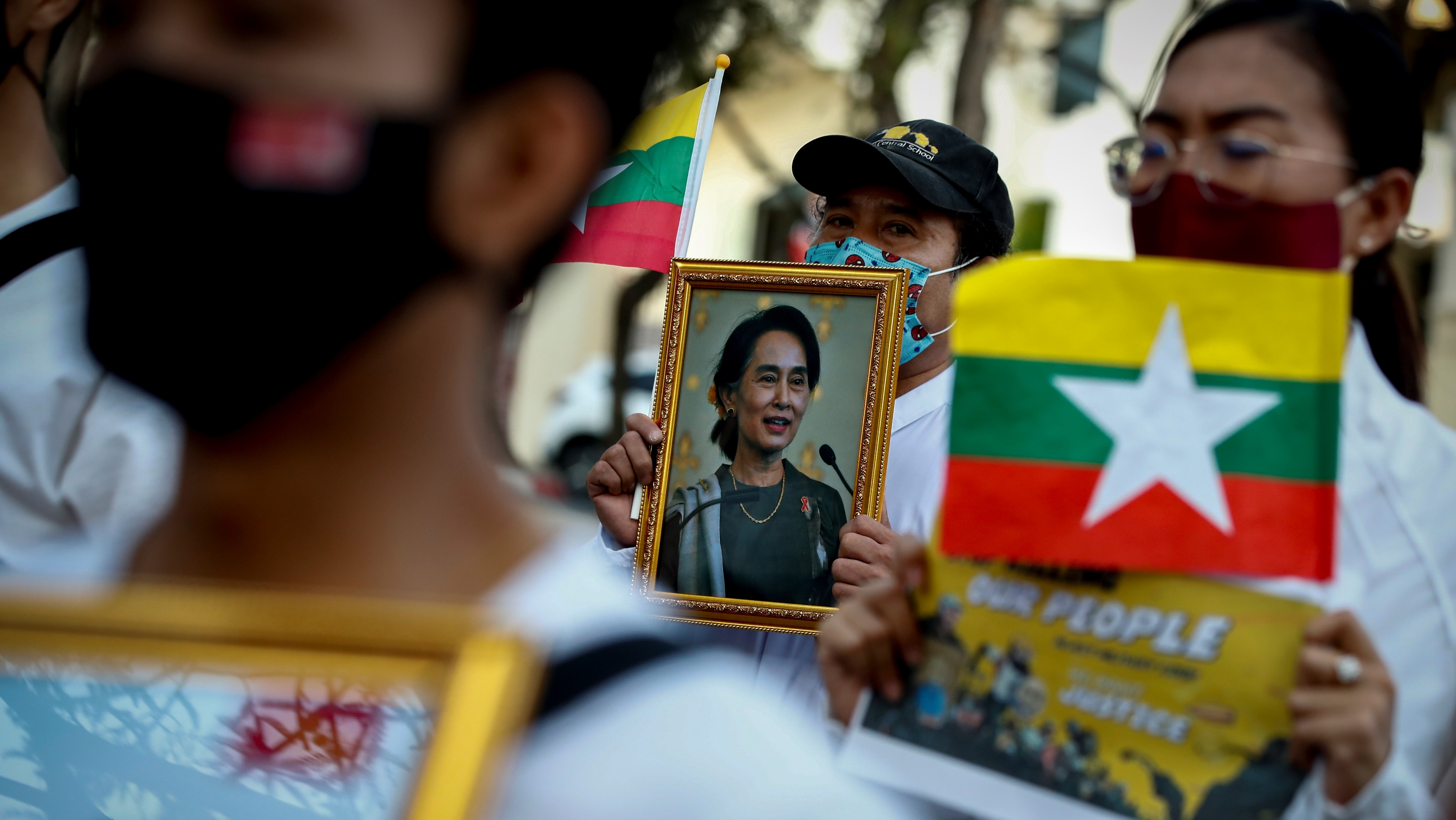 Protestas en contra del golpe de Estado en Birmania.