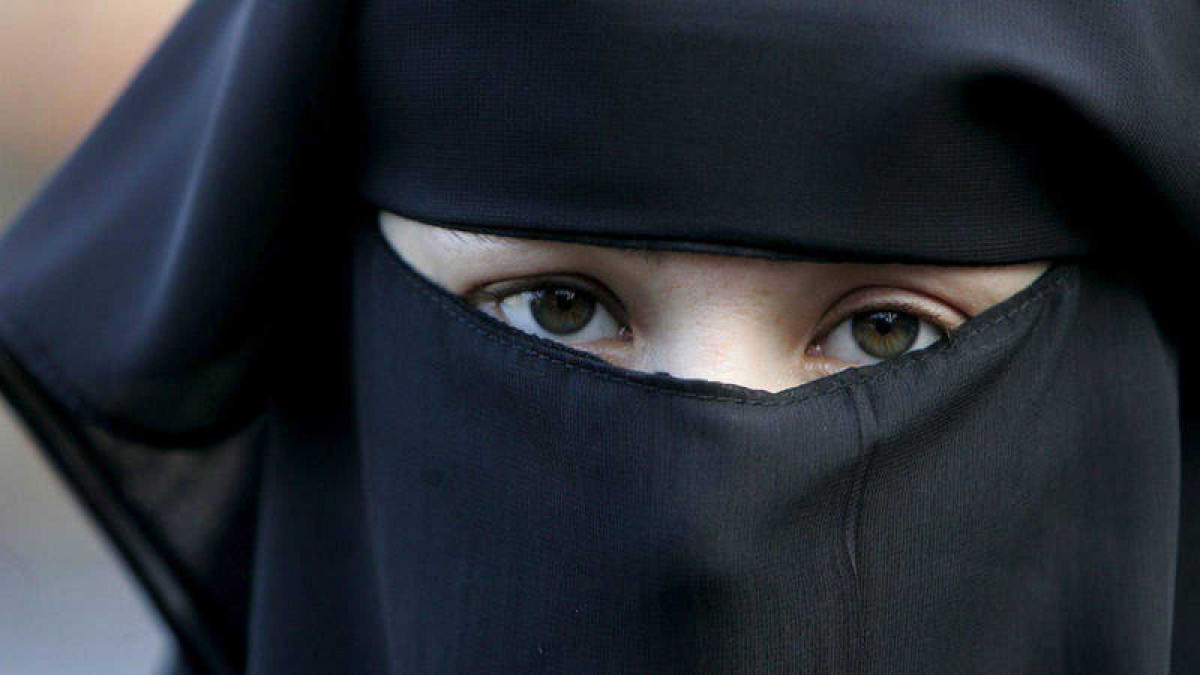 Suiza prohíbe el burka